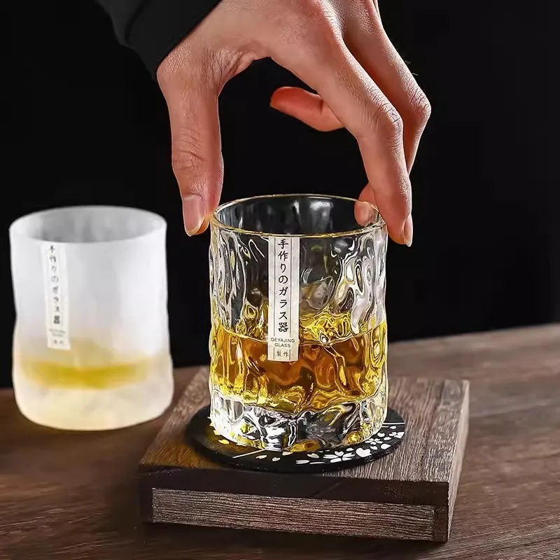 Vaso de whisky grueso y pesado - Whisky Beer And Wine reseña y precio