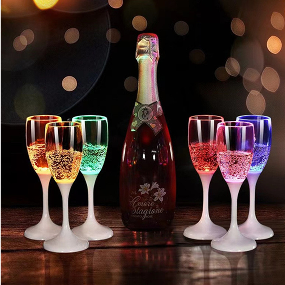 Tazas LED con luz intermitente - Whisky Beer And Wine reseña y precio